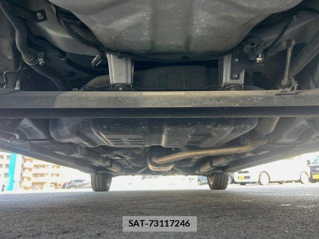 Toyota PIXIS SPACE 2015-03 5875385-18