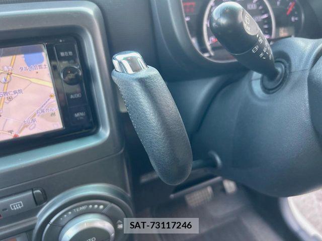 Toyota PIXIS SPACE 2015-03 5875385-19