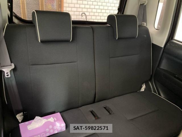 Toyota PIXIS SPACE 2011-12 6911129-9