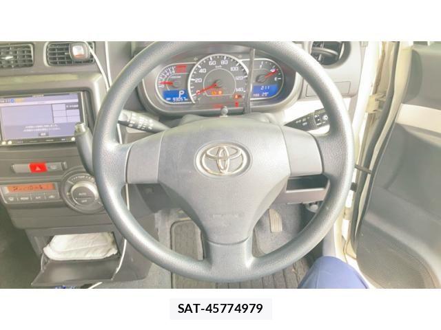 Toyota PIXIS SPACE 2014-09 7251901-14