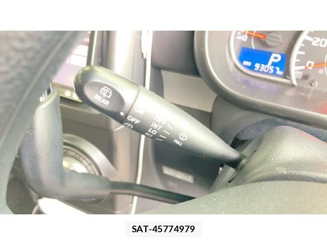 Toyota PIXIS SPACE 2014-09 7251901-16