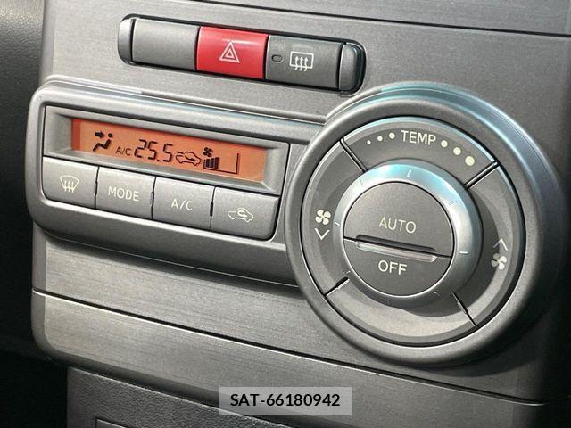 Toyota PIXIS SPACE 2013-01 7329333-5
