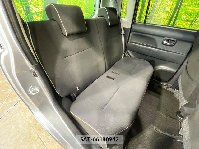 Toyota PIXIS SPACE 2013-01 7329333-8