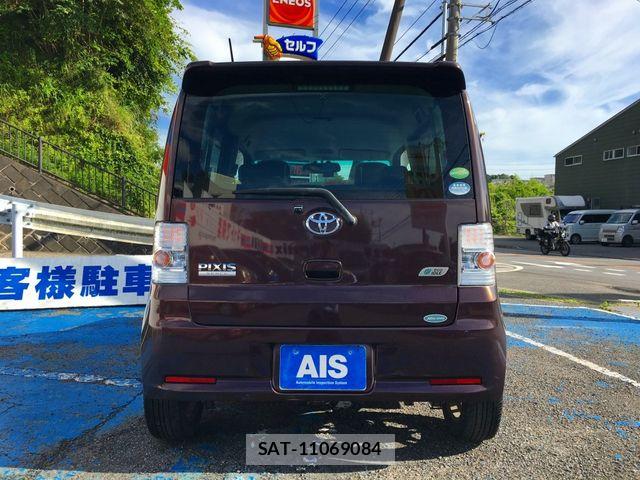 Toyota PIXIS SPACE 2014-02 7619174-9