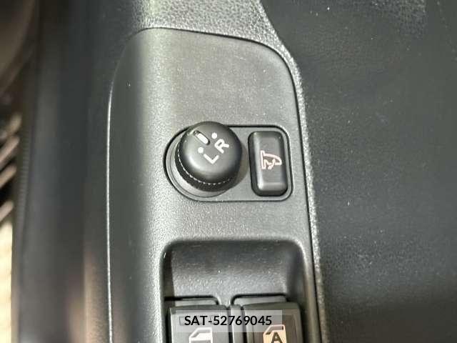 Toyota PIXIS SPACE 2012-07 7727190-13