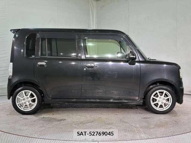 Toyota PIXIS SPACE 2012-07 7727190-3