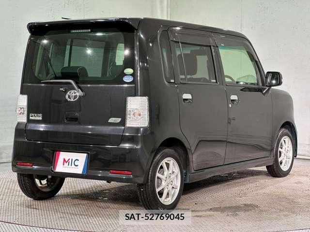 Toyota PIXIS SPACE 2012-07 7727190-4