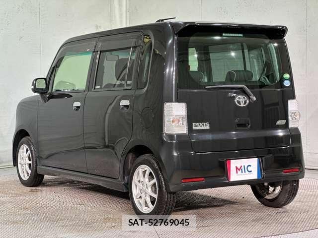 Toyota PIXIS SPACE 2012-07 7727190-6