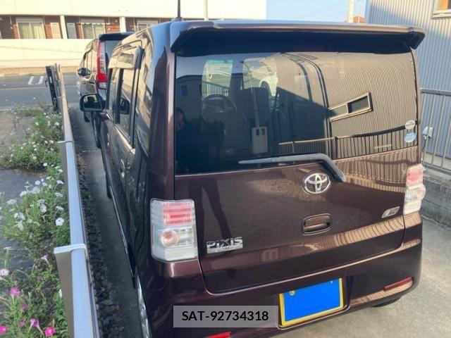 Toyota PIXIS SPACE 2012-02 7788198-5