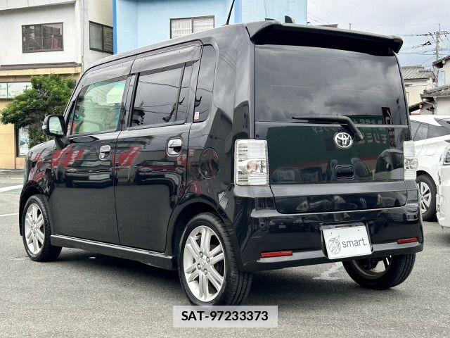 Toyota PIXIS SPACE 2013-06 7980573-6