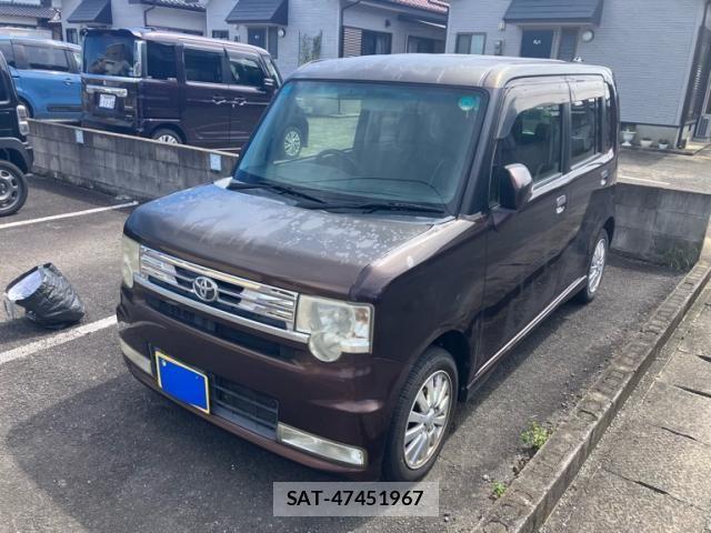 Toyota PIXIS SPACE 2013-01 8037586-1