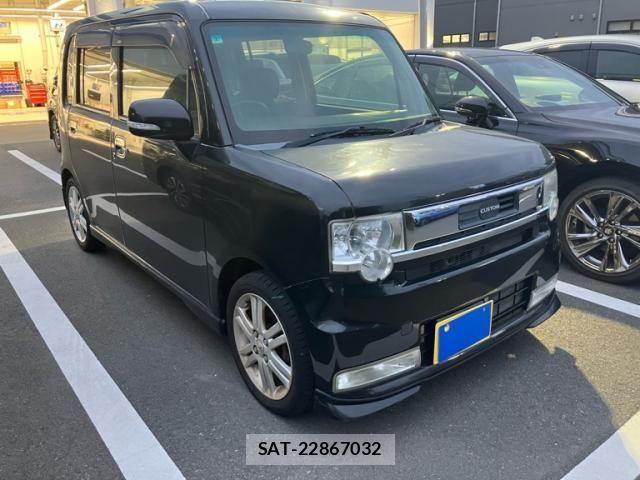 Toyota PIXIS SPACE 2011-12 8037587-1
