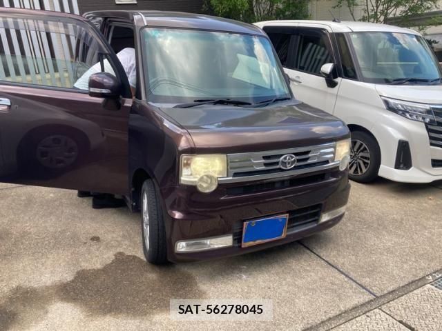 Toyota PIXIS SPACE 2012-02 8337375-11