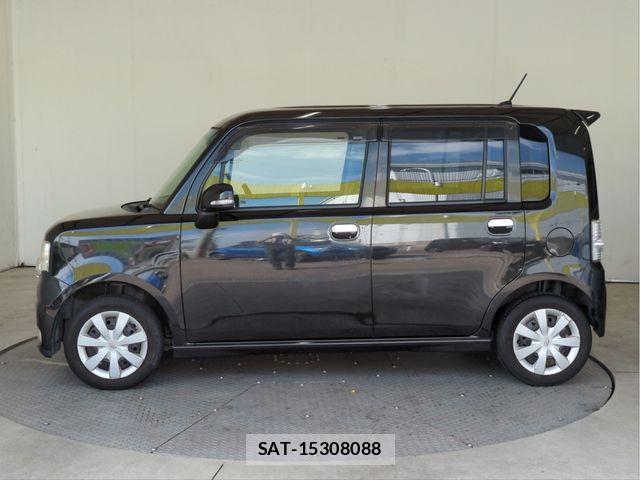 Toyota PIXIS SPACE 2013-12 8355333-20