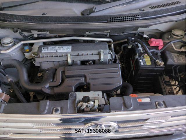 Toyota PIXIS SPACE 2013-12 8355333-24