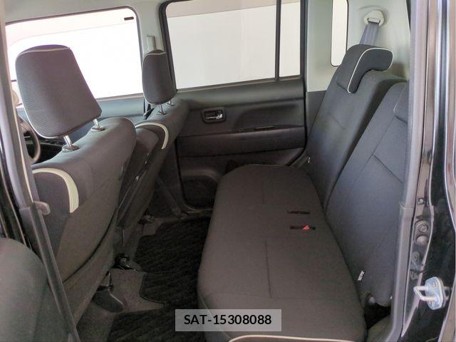 Toyota PIXIS SPACE 2013-12 8355333-4