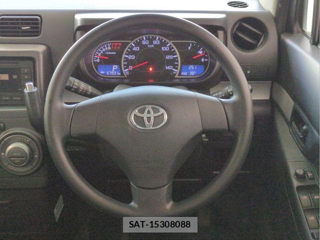 Toyota PIXIS SPACE 2013-12 8355333-8