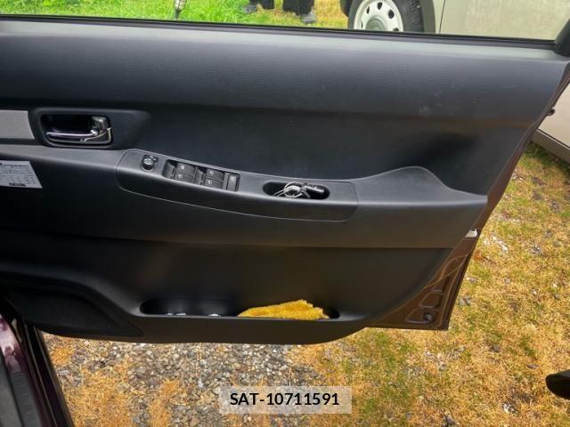 Toyota PIXIS SPACE 2013-06 8414356-12