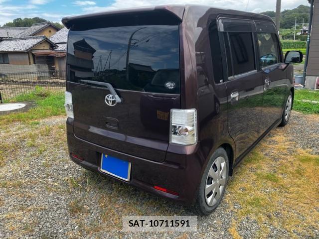 Toyota PIXIS SPACE 2013-06 8414356-4