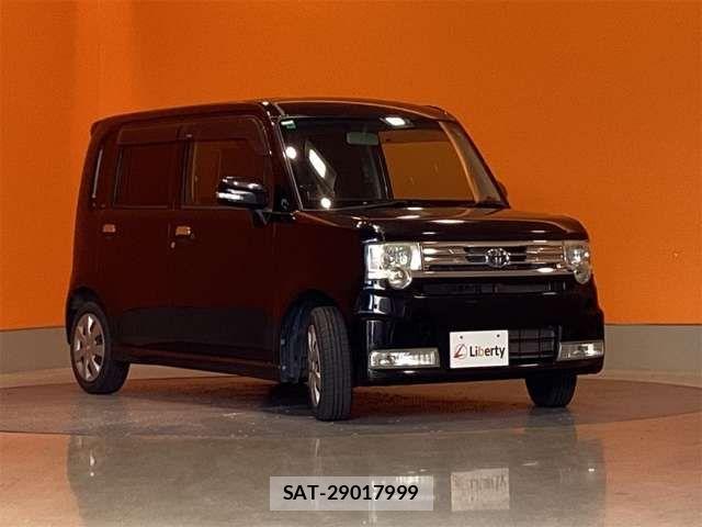 Toyota PIXIS SPACE 2013-09 8628365-11