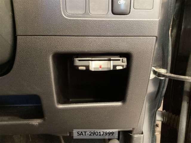 Toyota PIXIS SPACE 2013-09 8628365-7