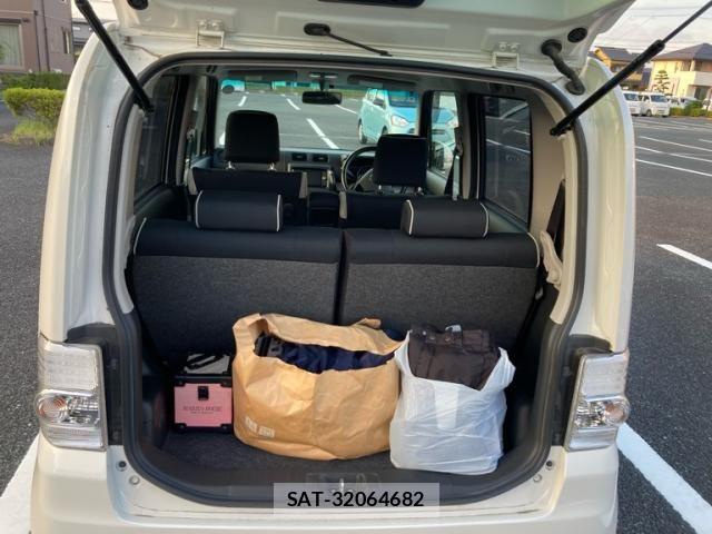 Toyota PIXIS SPACE 2013-12 8660960-14