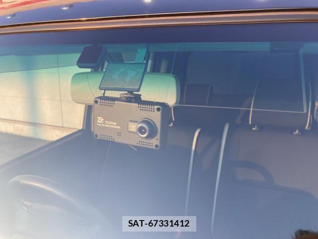 Toyota PIXIS SPACE 2015-07 8686277-12