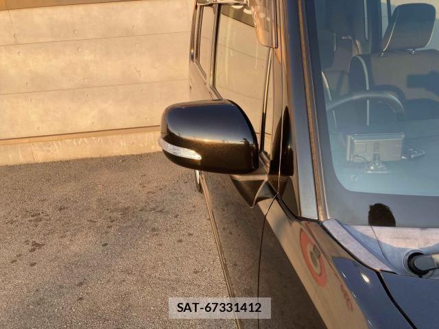 Toyota PIXIS SPACE 2015-07 8686277-13