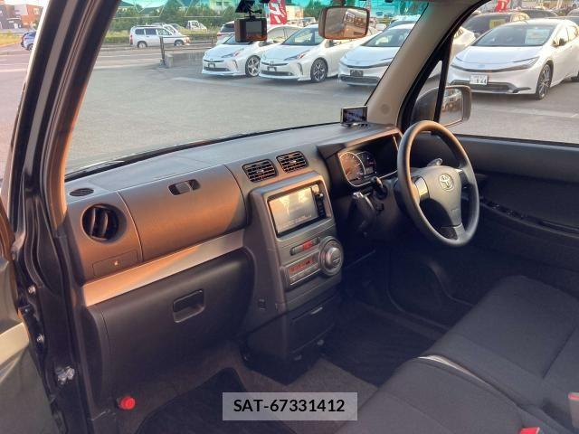 Toyota PIXIS SPACE 2015-07 8686277-23