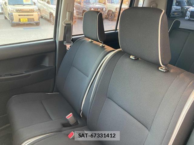 Toyota PIXIS SPACE 2015-07 8686277-24