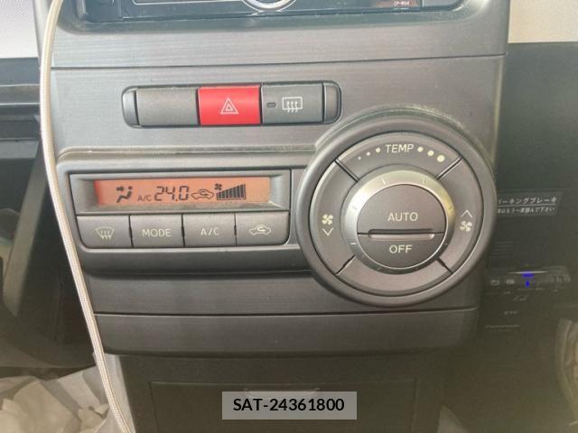 Toyota PIXIS SPACE 2015-08 8368094-18