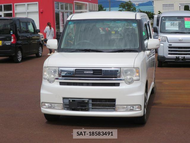 Toyota PIXIS SPACE 2014-02 8881543-1