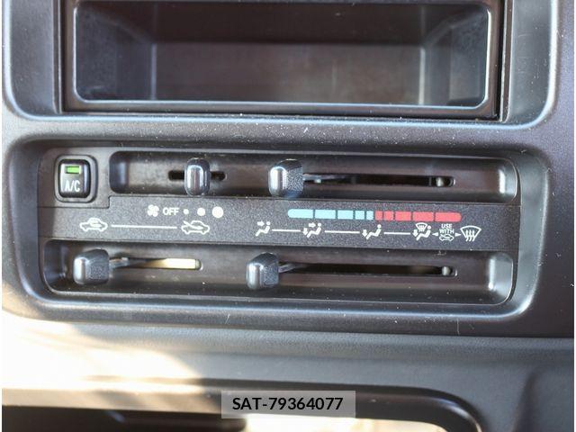 Toyota PIXIS TRUCK 2012-01 3067471-10