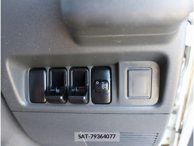 Toyota PIXIS TRUCK 2012-01 3067471-8