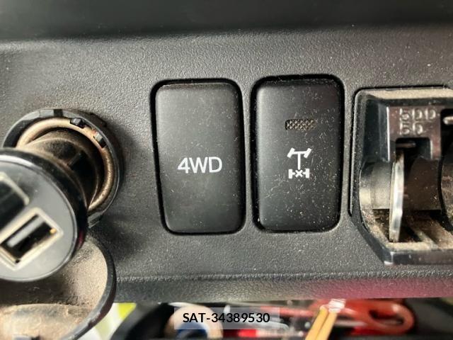 Toyota PIXIS TRUCK 2015-12 7456756-16