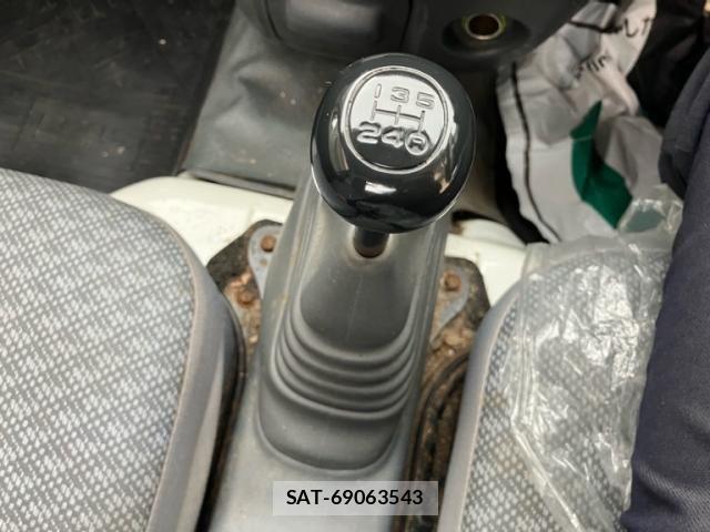 Toyota PIXIS TRUCK 2012-05 7562636-16