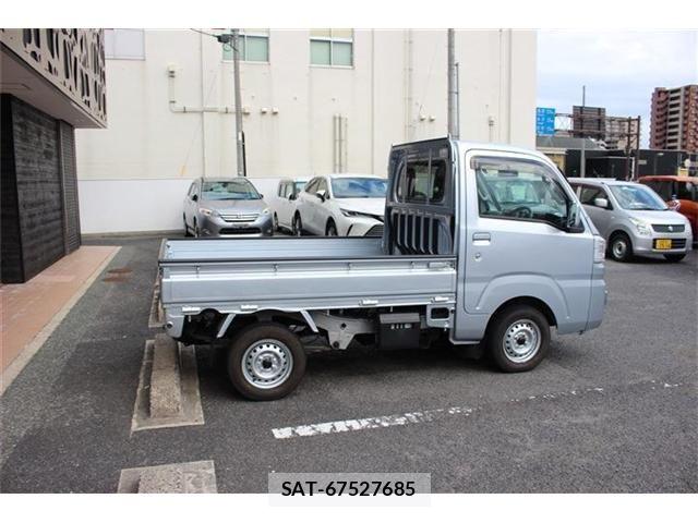 Toyota PIXIS TRUCK 2017-05 8881544-19