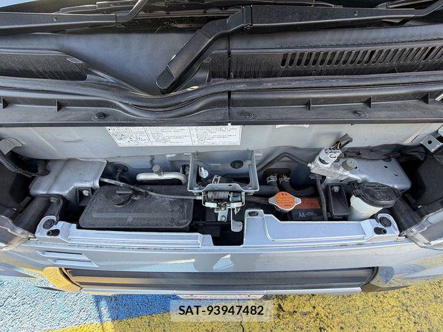 Toyota PIXIS VAN 2021-04 2102026-14