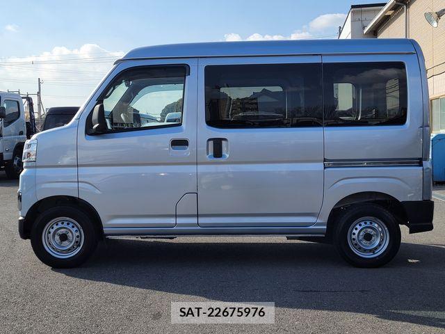Toyota PIXIS VAN 2022-08 4329234-6