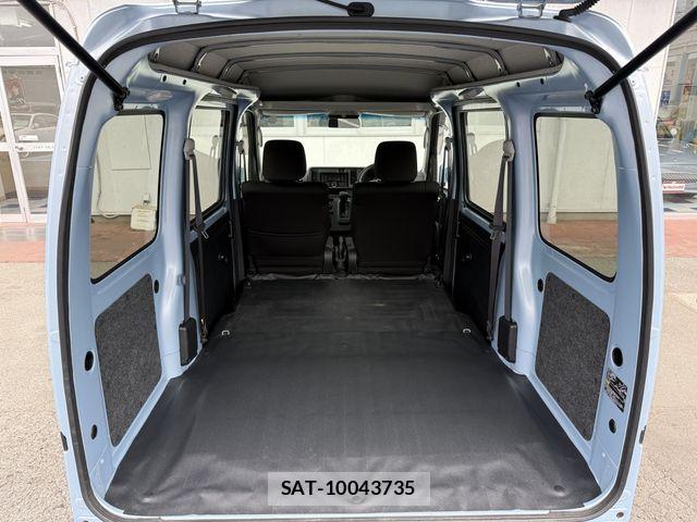 Toyota PIXIS VAN 2021-04 6614119-16