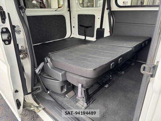 Toyota PIXIS VAN 2023-03 6673132-29