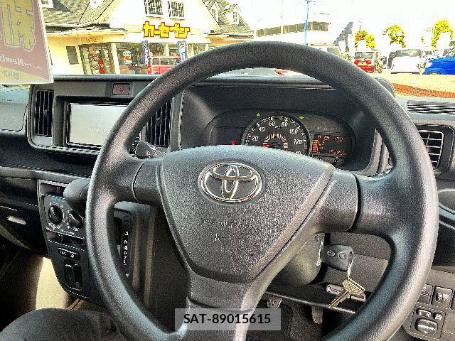 Toyota PIXIS VAN 2018-06 6677486-13