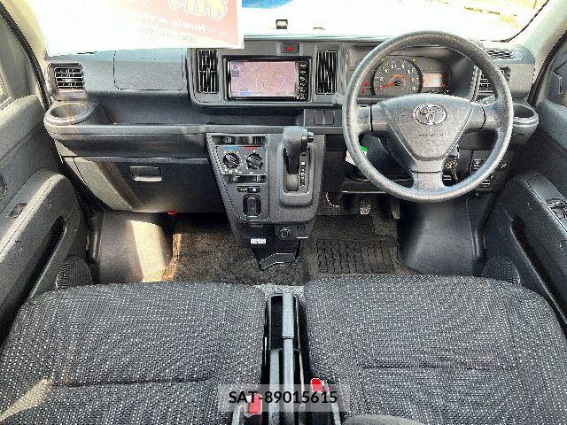 Toyota PIXIS VAN 2018-06 6677486-1
