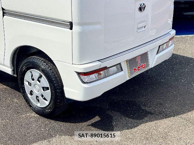 Toyota PIXIS VAN 2018-06 6677486-25