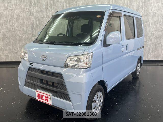 sat car