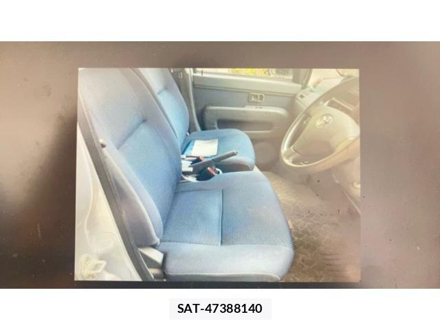 Toyota PIXIS VAN 2014-06 7223516-8