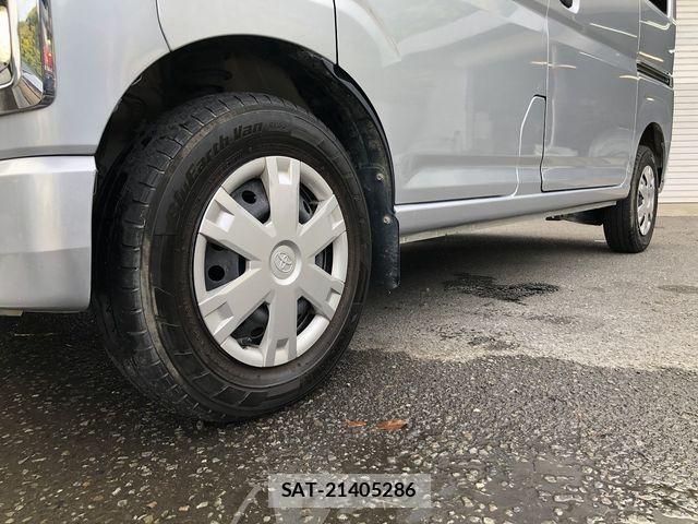 Toyota PIXIS VAN 2022-03 7223527-14