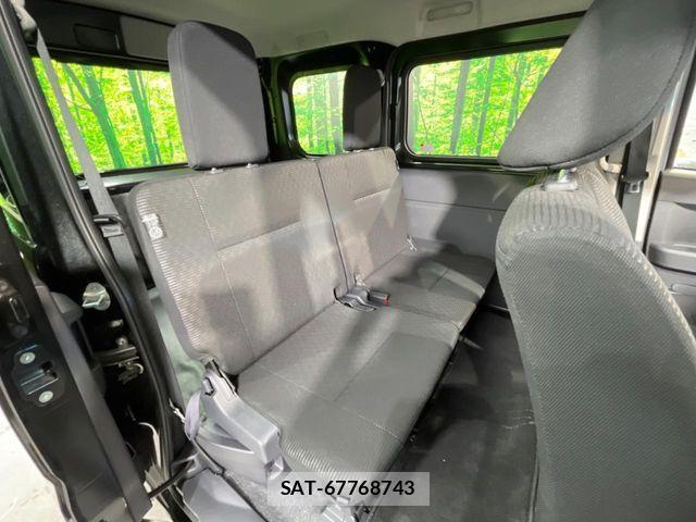 Toyota PIXIS VAN 2024-07 7223524-12