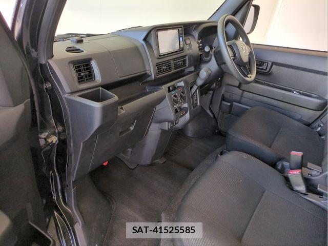 Toyota PIXIS VAN 2023-06 7272698-2