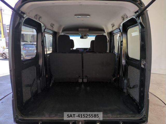 Toyota PIXIS VAN 2023-06 7272698-6